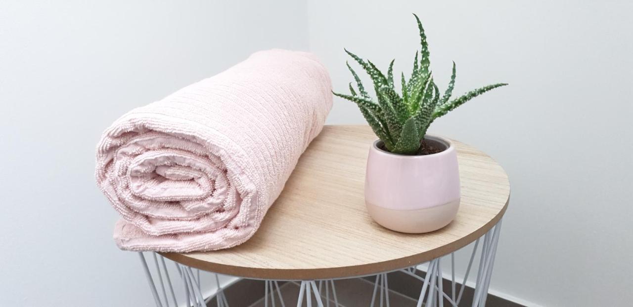 Le P'Tit Cocoon Apartment Lorient Bagian luar foto